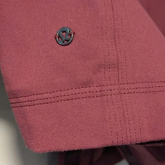 LULULEMON Cocoon Car Coat in Bramble Rust Berry - Picture 6 of 7
